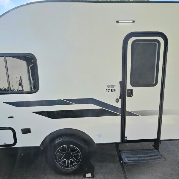 2022 Braxton Creek Bushwhacker Plus Travel Trailer available for rent in Petaluma, California