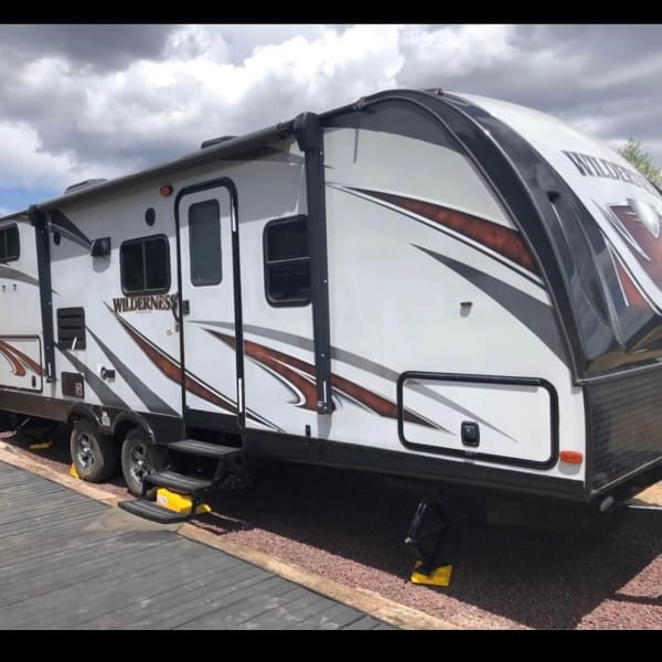 2018 Heartland RVs Wilderness Travel Trailer available for rent in Snowflake, Arizona