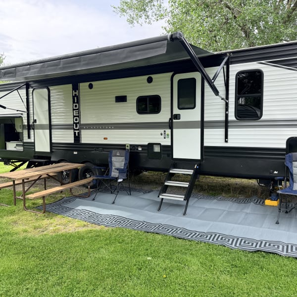 2022 Keystone RV Hideout Travel Trailer available for rent in Union Grove, Wisconsin