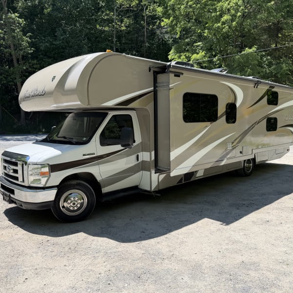 2016 Thor Four Winds Class C available for rent in Denver, Pennsylvania