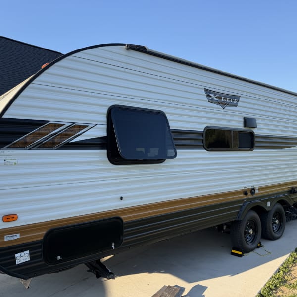 2023 Forest River Wildwood X-Lite trailer available for rent in Mattawan, Michigan