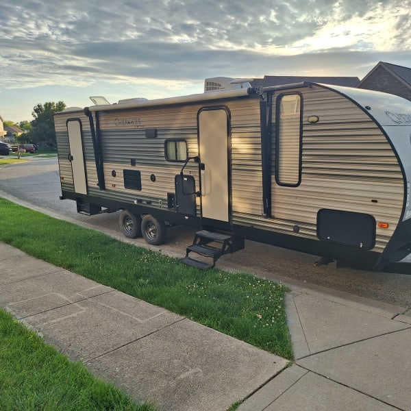 2018 Forest River Cherokee Travel Trailer available for rent in Indianapolis, Indiana