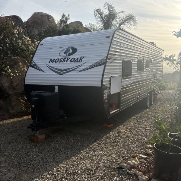 2019 Starcraft Mossy Oak Travel Trailer available for rent in Fallbrook, California