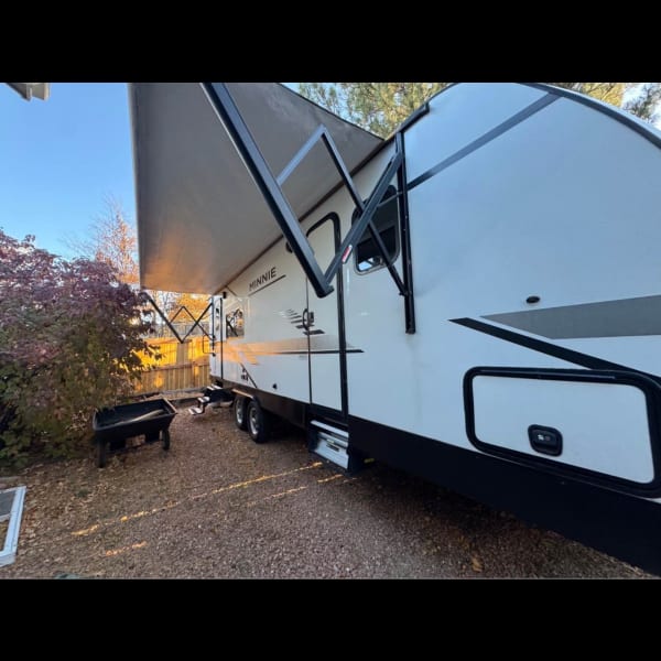 2022 Winnebago Minnie Winnie Travel Trailer available for rent in Littleton, Colorado