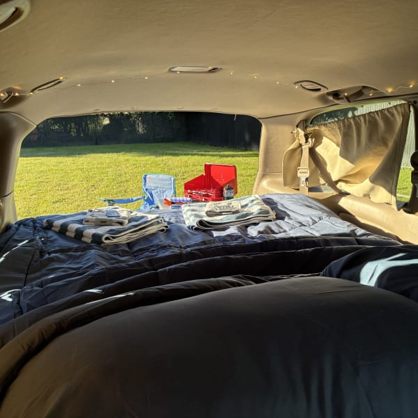 2000 Toyota Matilda Class B available for rent in Victoria, British Columbia