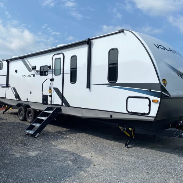 2023 Crossroads RV Volante Travel Trailer available for rent in Jacksonville, Florida
