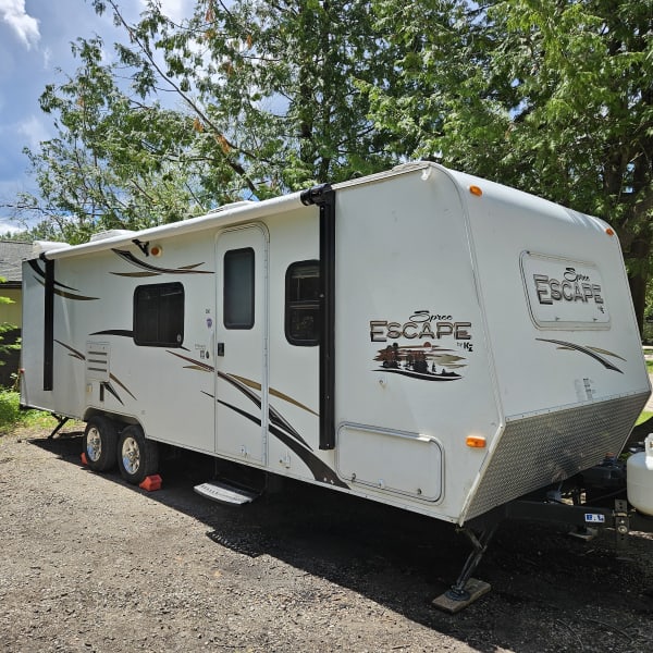 2014 Spree Escape Travel Trailer available for rent in Little Current, Ontario