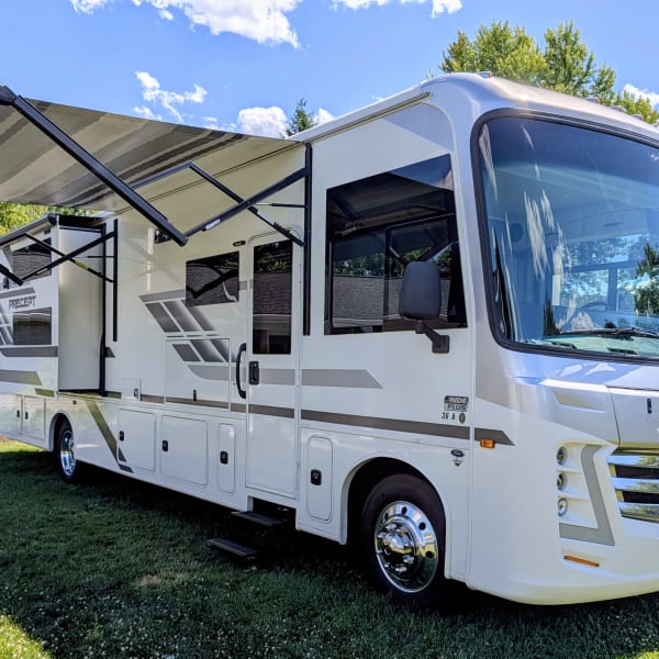 2025 Jayco Precept Class A available for rent in Carlisle, Pennsylvania