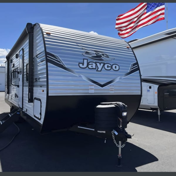 2026 Jayco Jay Flight Six Travel Trailer available for rent in Bend, Oregon