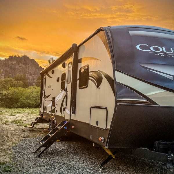 2019 Keystone RV Cougar Travel Trailer available for rent in Naches, Washington