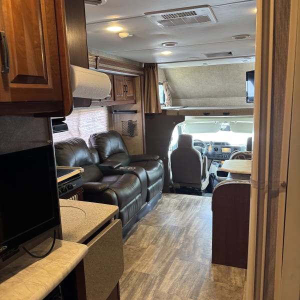 2016 Forester Forester Motorhome Class C available for rent in Wooster, Ohio