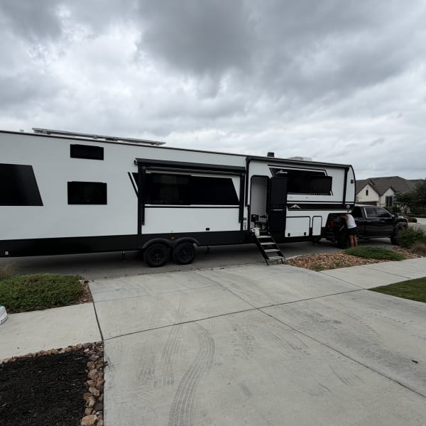 2026 Forest River Ahara 385DS Fifth Wheel available for rent in Eagle Mountain, Utah