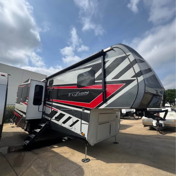 2021 Keystone Fuzion Toy Hauler available for rent in Byron, Minnesota