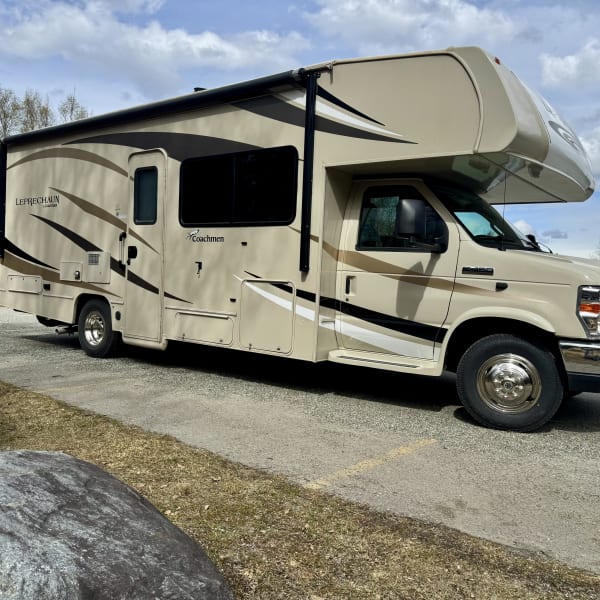 2019 Coachmen Leprechaun 260DS Ford 450 Class C available for rent in Eagle River, Alaska