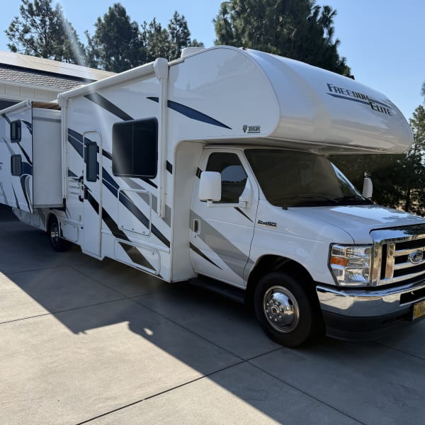 2021 Thor Freedom Elite Class C available for rent in Salem, Oregon