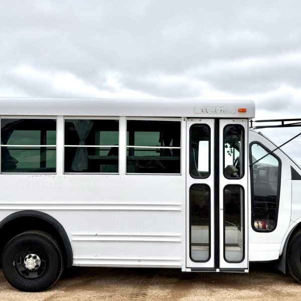 2007 Chevy Express Class B available for rent in Temple City, California