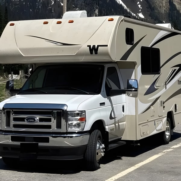 2022 Winnebago Minnie Winnie Class C available for rent in West Kelowna, British Columbia
