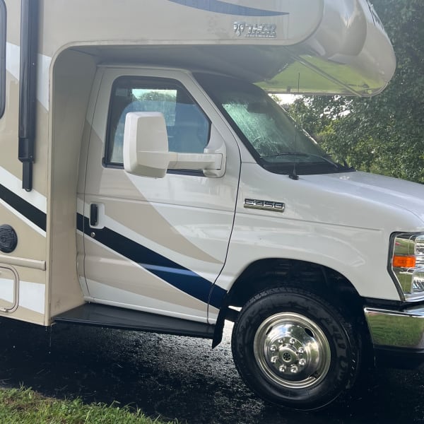 2018 Thor Four Winds Class C available for rent in Greenfield, Ohio