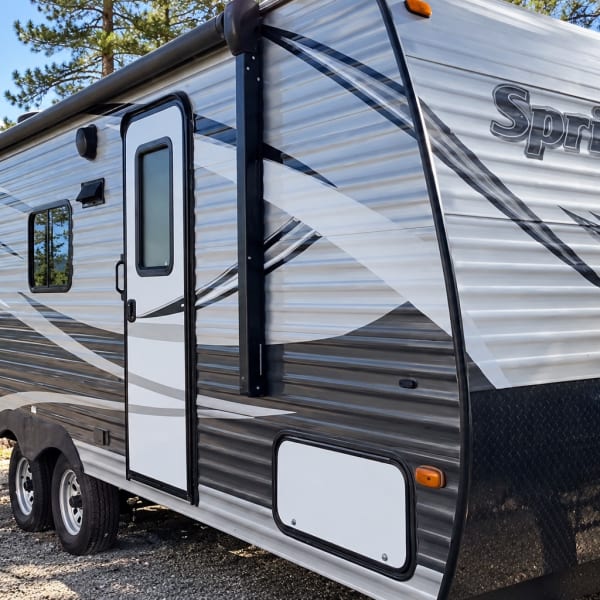 2017 Keystone Springdale 201RD Travel Trailer available for rent in Kelowna, British Columbia