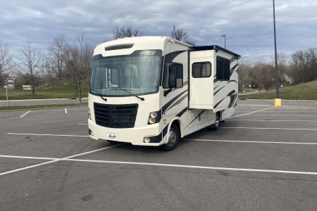 2018 Forest River 23DS
