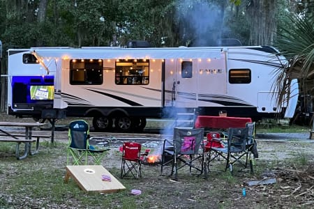 2022 Jayco Eagle HT- 2 Bedroom-  Luxury Camping Salt Air Living