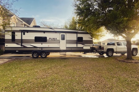 2019 Forest River Palomino Puma XLE Toy Hauler