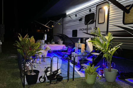 2021 Heartland RVs Pioneer