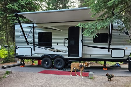 !!ALL SEASON RIG!! 2020 Jayco Baja Rocky Mountain Edition