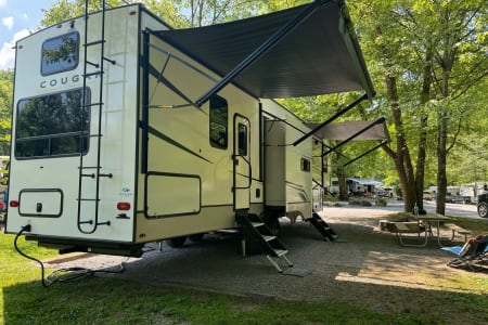 Luxury Camper / 2 Bedroom