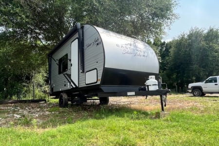 Road retreat