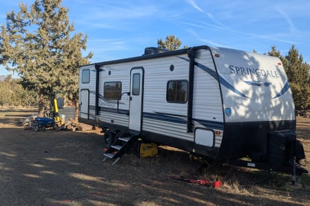 2022 Keystone Springdale, Sleeps 8