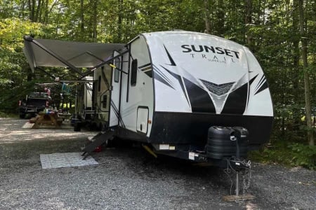 2020 Crossroads RV Sunset Trail Super Lite