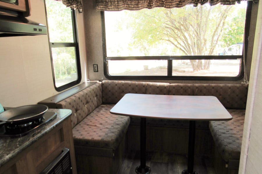 Roomy dinette