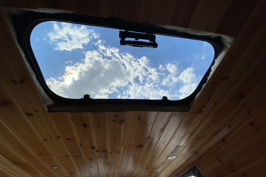 Removable sunroof