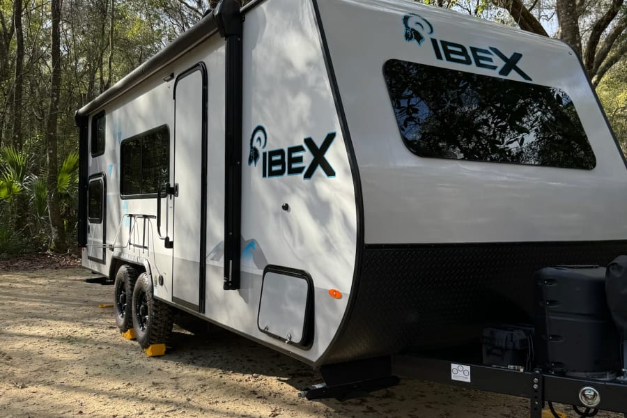 Just got to the campsite, ready to get set up