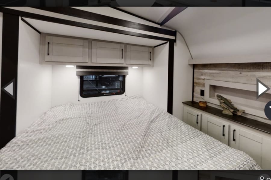 Master King bed 