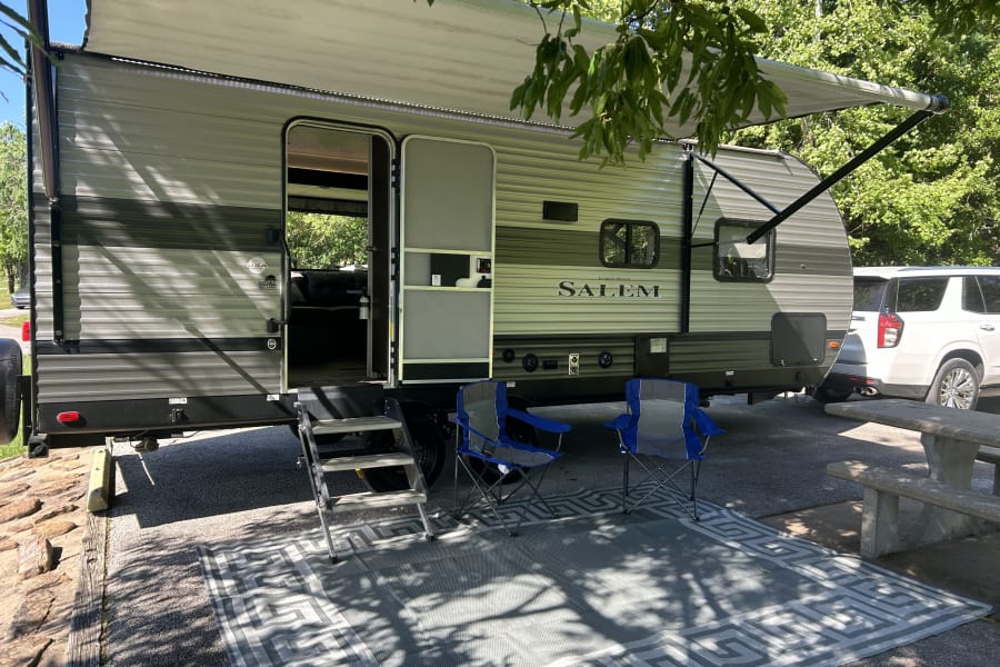 Beautiful couples camper 