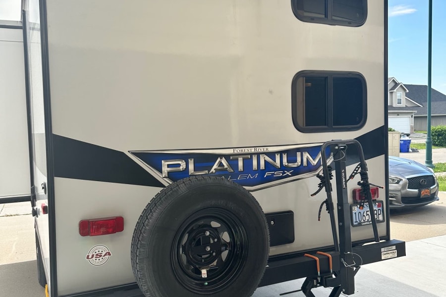Includes backup camera and bike rack for 4 bikes