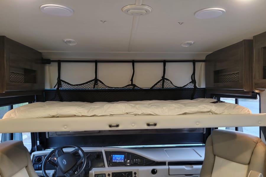 Overhead bunk (full)