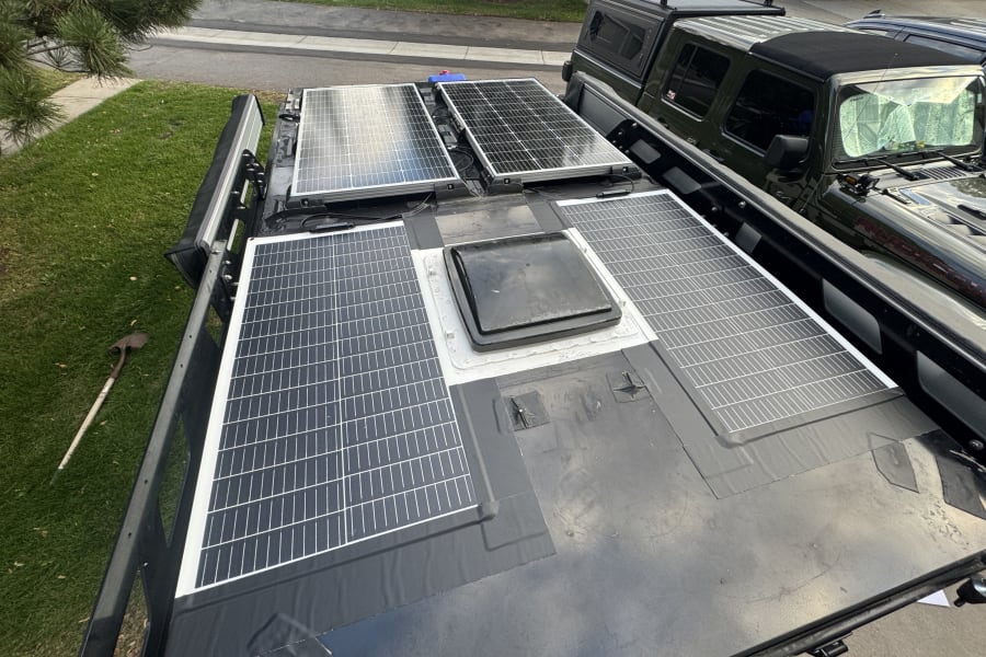 ⚡️ Off-grid power meets smart comfort. With 400W of roof-mounted solar panels charging a 200Ah lithium battery, you&rsquo;ve got endless energy for your basecamp&mdash;yes, it&rsquo;s overkill (in the best way). And pictured here: a roof-mounted MaxxFan with built-in rain sensor. It keeps your camper cool and comfy, and when the weather turns, it automatically closes so rain never ruins your downtime. ☀️🔋🌧️🏕️