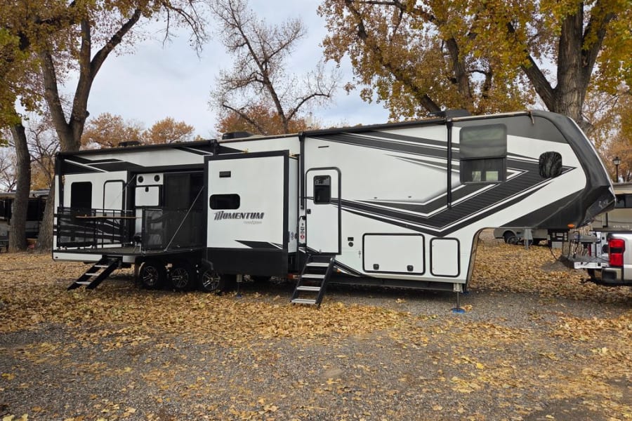 This unit has all the bells and whistles, style and comfort!