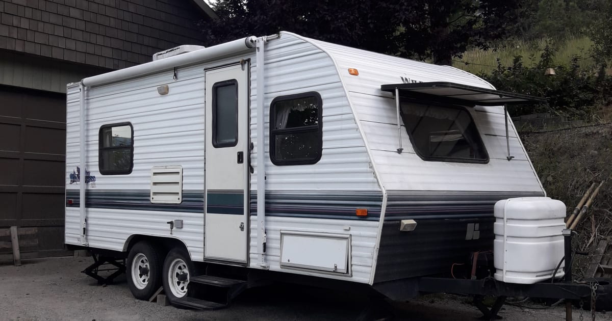 1998 Fleetwood Wilderness Trailer Rental in West Kelowna, BC Outdoorsy