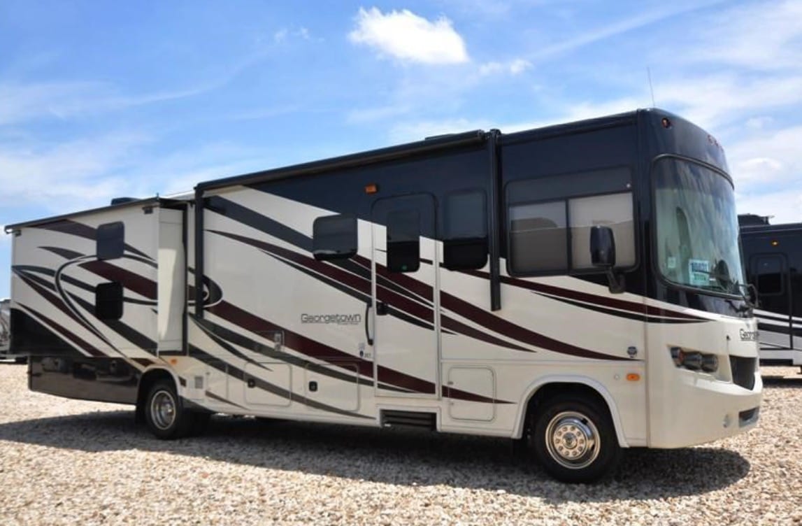 Motorhome Rental