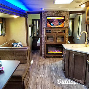 top 25 lansing mi rv rentals and motorhome rentals outdoorsy