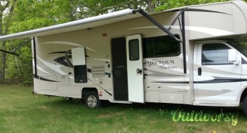 2015 Coachmen Leprechaun