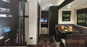 New Luxury 2018 Salem by Forest River - FL Lower Keys