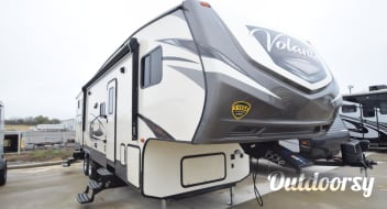 2018 Crossroads Volante