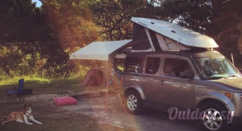 Camper SUV - 2008 Honda Element eCamper