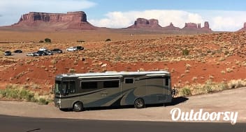 2004 Winnebago Journey