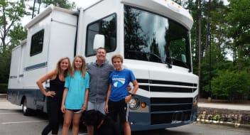 2015 Itasca Tribute - The Wolf Wagon